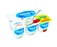 imagem de Iogurte Nestlé Grego Tradicional e Morango 540g